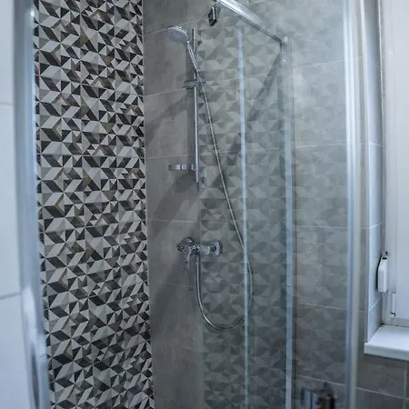 Attila Luxury Apartman